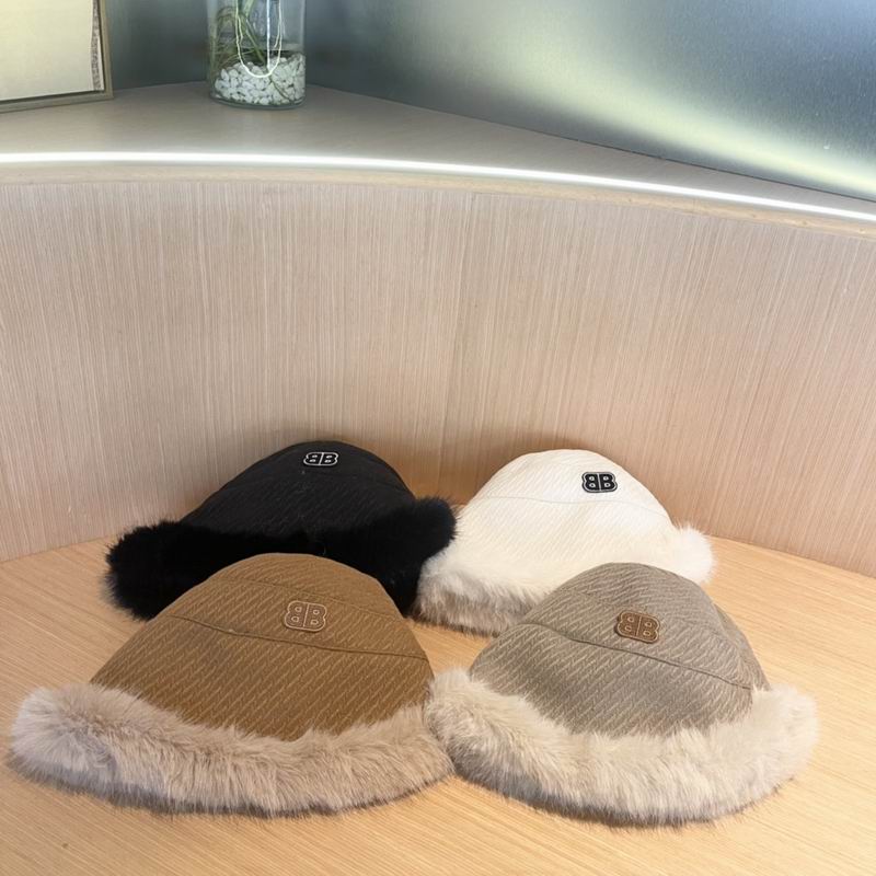 Balenciaga hat 010601